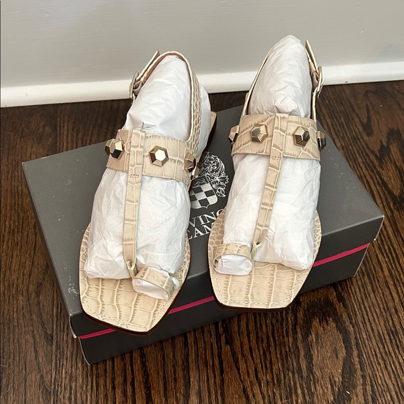 Vince Camuto Shoes - Vince Camuto VC-Dailette Summer Sandal